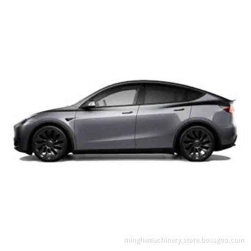 2023 Tesla Model Y Mide Grootte SUV -auto